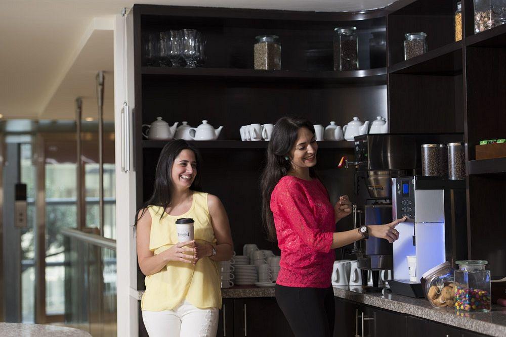 Staybridge By Ihg Hotel