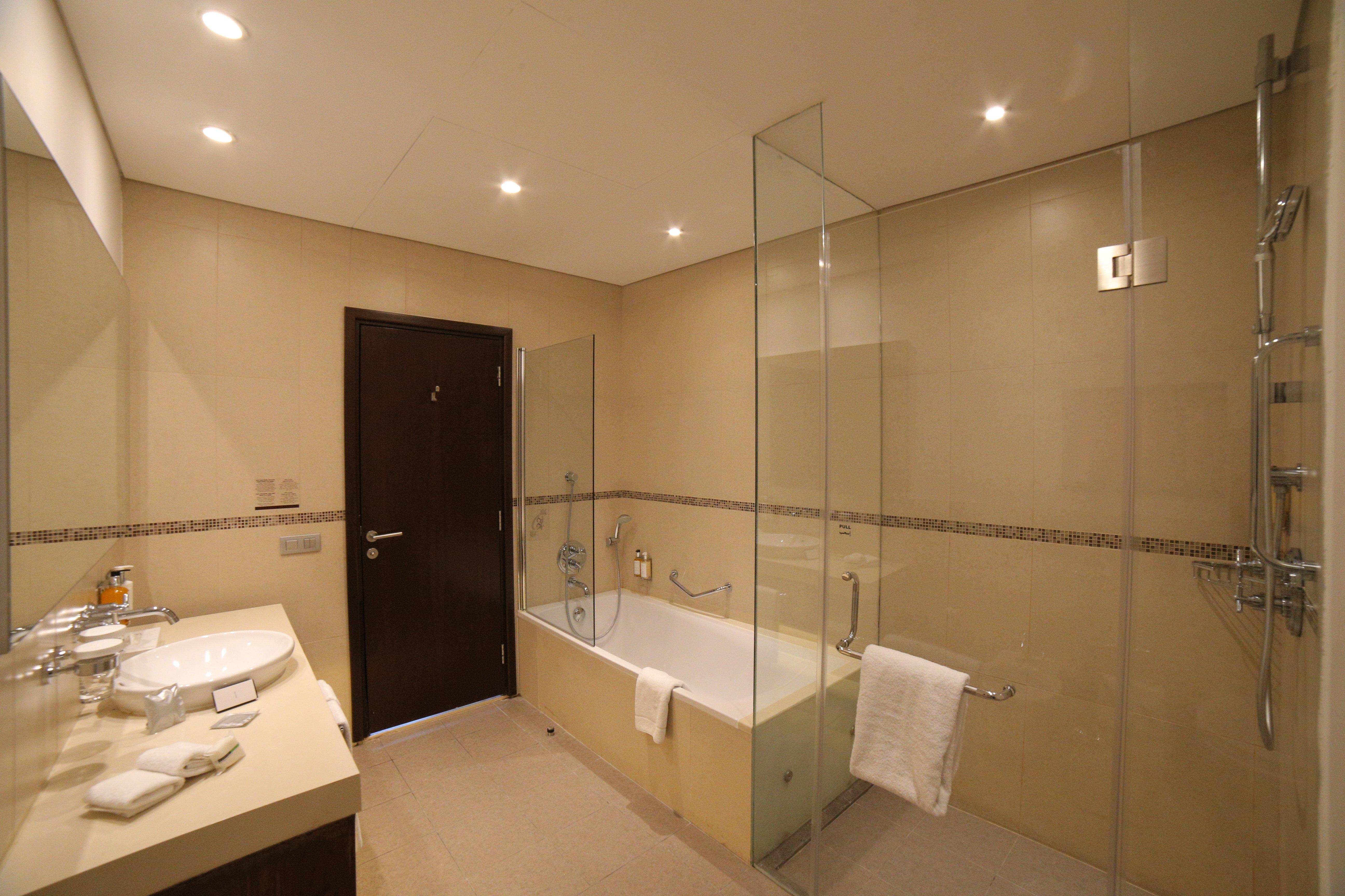 Staybridge By Ihg Hotel